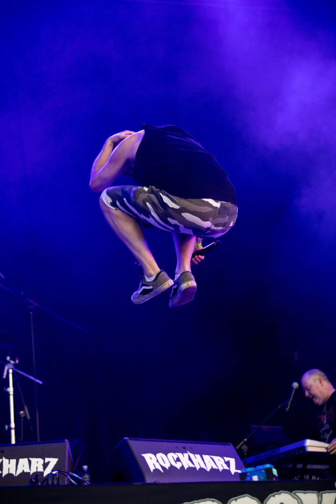 Clawfinger